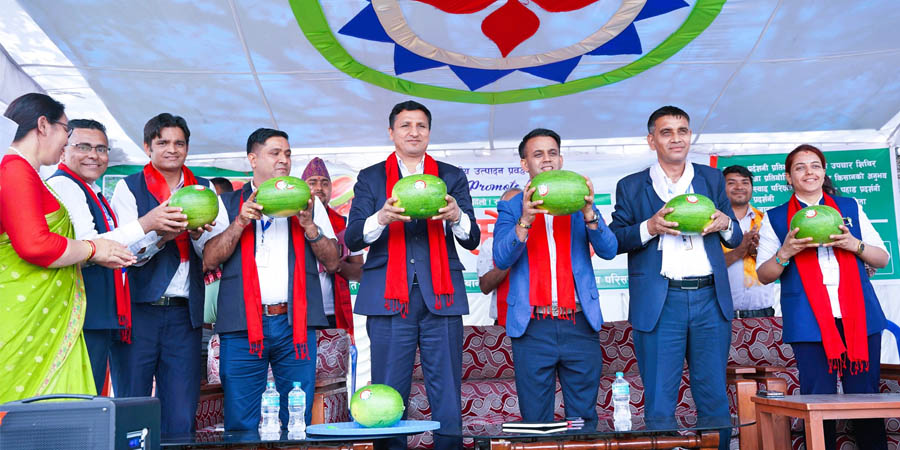 पाेखरामा तरबुजा मेला सम्पन्न