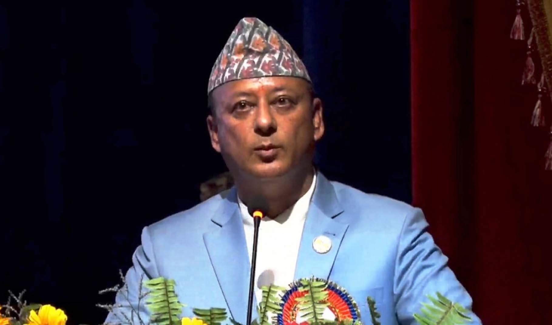 कुलमानलाई हटाउन सरकारले चलखेल गरेको छैन : उर्जामन्त्री खड्का